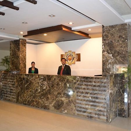 Hotel Ashish International Bhilai Bagian luar foto